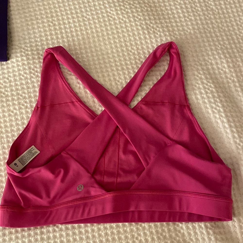 Worn once Lululemon Envital Bra 14 Sonic Pink